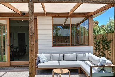 Inspiration for a beach style home design in Adelaide.