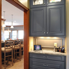 kitchen media/beverage center