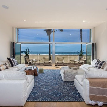 Oceant front in venice living room