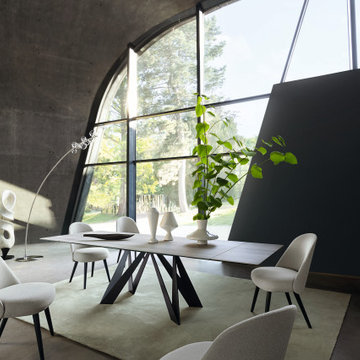 Cigale Dining Table by Roche Bobois