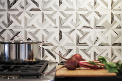 Kitchen photo in San Francisco