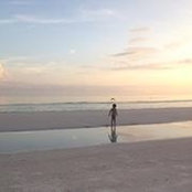 Karthi Streb's photo