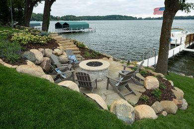 King's Point Lakeside Retreat