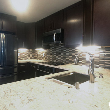 Undercabinet lighting