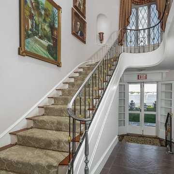 Point Pleasant | 333 - 0 Poppasquash Rd | Bristol, RI