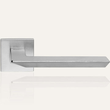 Linea Cali Door handle
