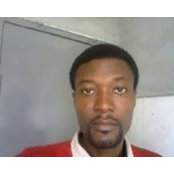 Foto von Alade Adesina