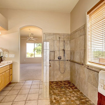 Master bath accessibility