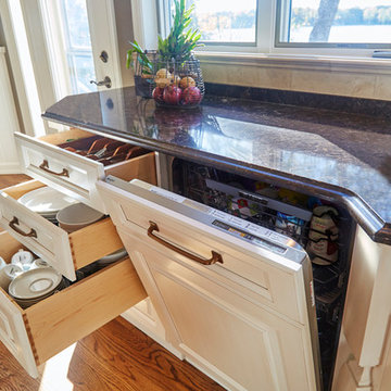 Plymouth, MN Kitchen Remodel by Sawhill designer Sarah Maly, CKD