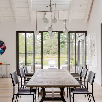 Modern Dining Area