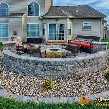 Glen Carbon Patio and Fire Pit