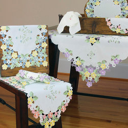 Spring Linens - Home Decor