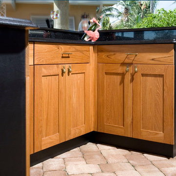 Tiki Bar Outdoor Kitchen - Cypress & Black