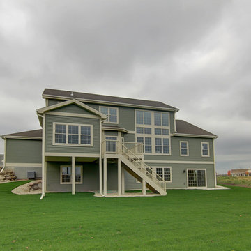 Millies Model, Waunakee