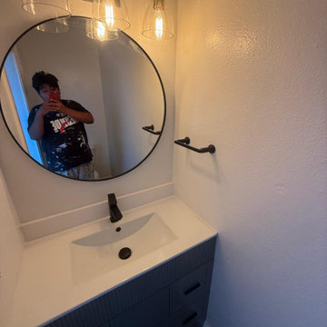 Powder Room / Bathroom  North Hollywood