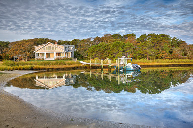 Coastal exterior home idea in Boston