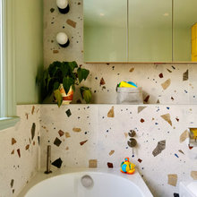 Garage Bath/laundry