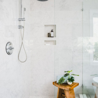 Minimalist home design photo in Charlotte