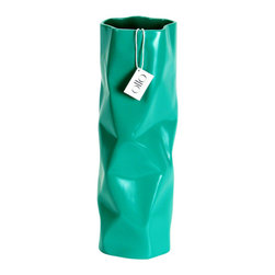 Plastique Vase - Products