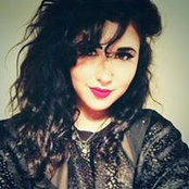 Queenie Faramarzi's photo