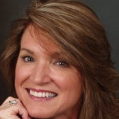 Vicky Miller's photo