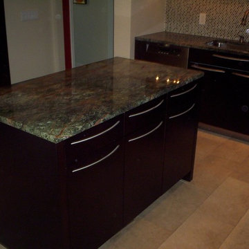 Island with Bow Handles