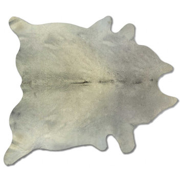 HomeRoots 60" x 84" Natural And Light Gray Cowhide Area Rug