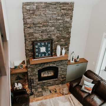 Rustic Shoreline Cottage at Cottage Club, Ghost Lake