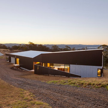 Valley House