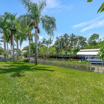 Canal Home