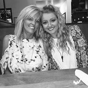 Chelsie Hall's photo