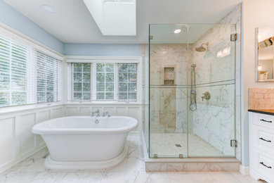 Bathroom - traditional bathroom idea in Philadelphia