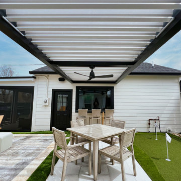 Pergola in Kentucky: Entertainment Oasis for Midwestern Residential Courtyards