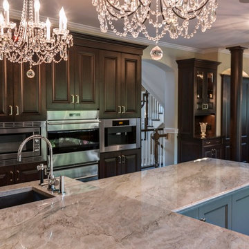 Glenview Formal Home