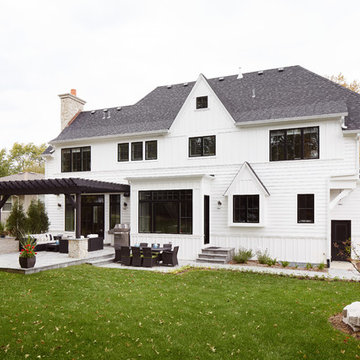 Transitional Farmhouse