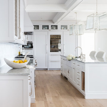 Transitional shingle style waterfront