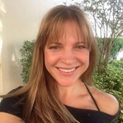 Ana Schochet's photo