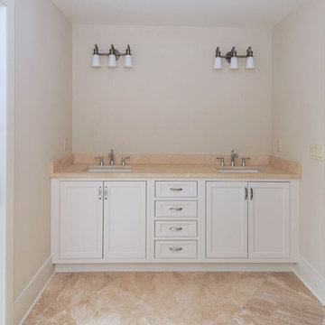 Yardley Masterbath in Starmark Cabinetry