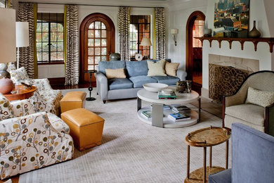 Inspiration for a traditional living room in Charlotte.