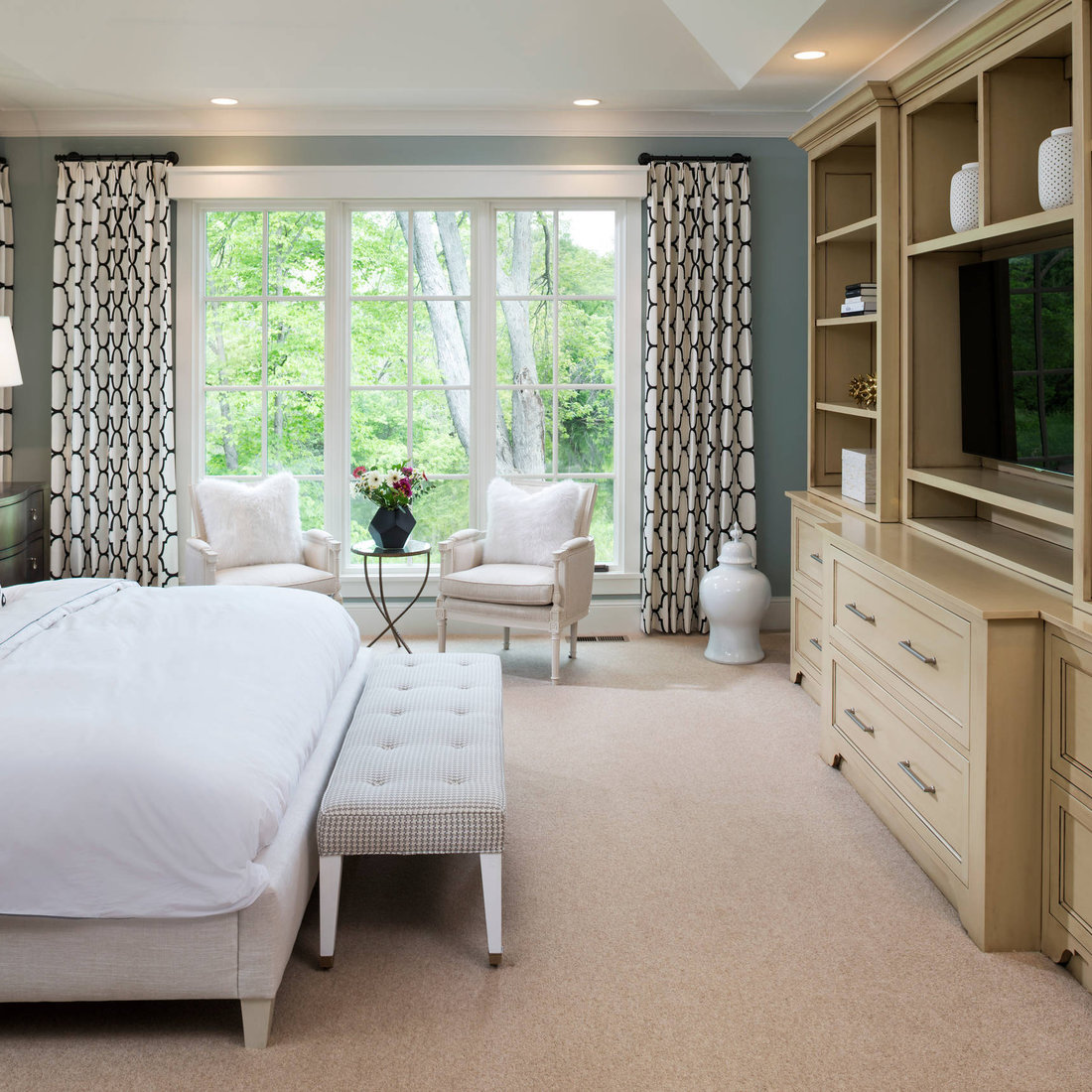 Locust Hills Chateau