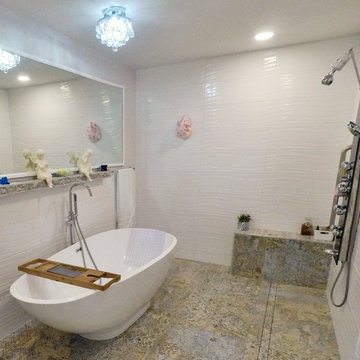 BARRIER-FREE MASTER BATHROOM