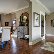 Dining Room/Foyer