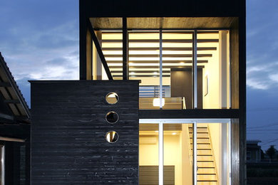 他の地域にある和風のおしゃれな家の外観の写真