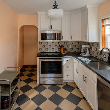 A Timeless Lakewood Kitchen Remodel in Lakewood, Colorado