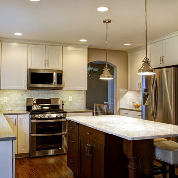 Transitional Kitchen in Puyallup