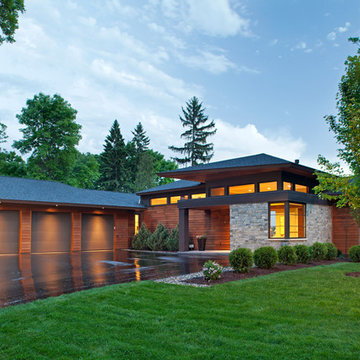 Excelsior Bay Avant Garde