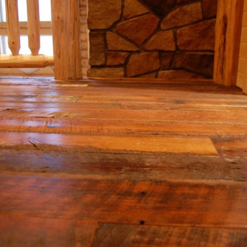 Reclaimed Oak Siding