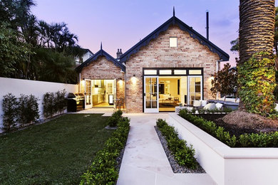 Design ideas for a country exterior in Sydney.