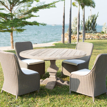 OUTDOOR LIVING