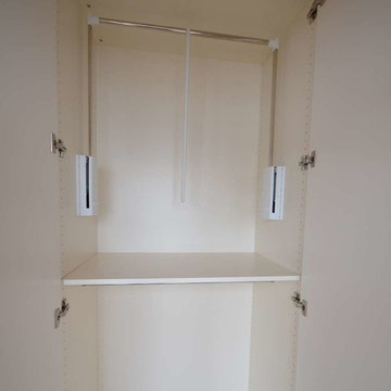 Schlafzimmer rot mit magnolie